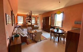 Ca Romantica a spacious apartment at ACCADEMIA